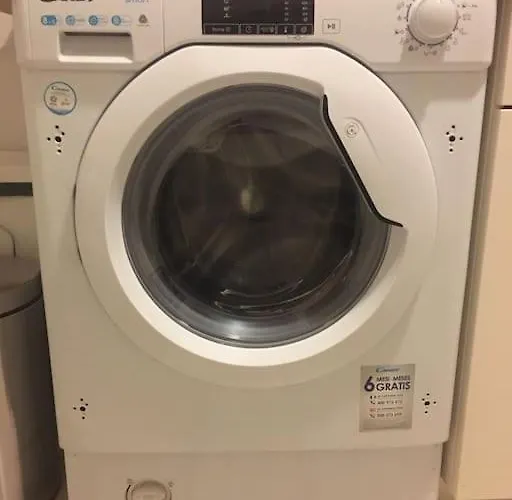 Schoene 2-zimmerwohnung, 10 Geh-minuten Zum Lägenhet Timmendorfer Strand